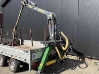 Auto-aanhangwagen t/m 3500 Kg  Aanhangwagen met bosbouwkraan