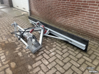 Overige reiniging- en veegmachines en toebehoren AGM Rubberschuif hydraulisch verstelbare