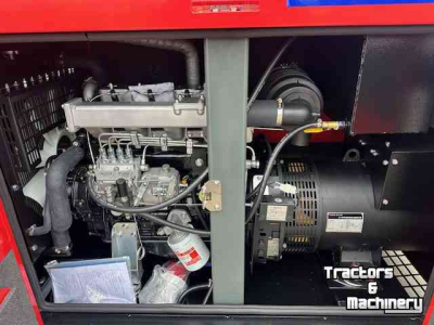 Aggregaat / Generator  kawakenki  30 kva