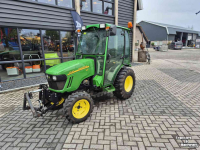 Tractor / Trekker John Deere 2520