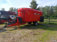 Voermengwagen Kuhn Profile 24.2 DL