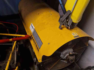 Overige machines en toebehoren voor werkplaats en erf Master MASTER B360
