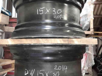 Wielen, Banden, Velgen & Afstandsringen Valtra velgen DW15x30 10-gaats