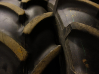 Wielen, Banden, Velgen & Afstandsringen Mitas MITAS 320/70R24 MITAS WIEL