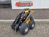 Shovel / Wiellader / Kniklader Giant SK201D