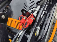 Shovel / Wiellader / Kniklader Giant SK201D