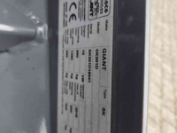 Shovel / Wiellader / Kniklader Giant SK201D