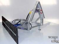 Rubberschuif Qmac Gummischiebers für Ställen 1.80 mtr Accord dreipunkt anbau