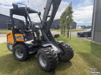 Shovel / Wiellader / Kniklader Giant G2500HD
