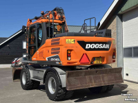 Bandenkraan / Graafmachine op wielen Doosan DX140w-5