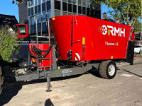 Voermengwagen Vertikaal RMH Titanium 18 voermengwagen