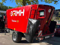 Voermengwagen Vertikaal RMH Titanium 18 voermengwagen
