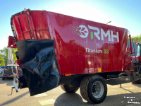 Voermengwagen Vertikaal RMH Titanium 18 voermengwagen