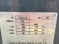 Voermengwagen Vertikaal RMH Titanium 18 voermengwagen
