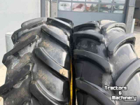 Wielen, Banden, Velgen & Afstandsringen Firestone 420/85R24
