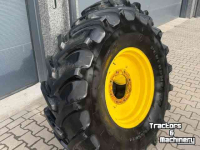 Wielen, Banden, Velgen & Afstandsringen Firestone 420/85R24