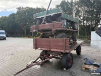 Vierwielige wagen / Landbouwwagen  Landbouw wagens 3 stuks met kenteken.