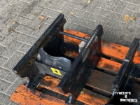 Gebruikte onderdelen van tractoren Case-IH IH TREKHAAK FRAME MAXXUM/MXU/T6