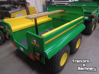 Smalspoor tractor John Deere gator 6x4
