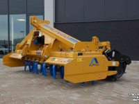 Rotorkopeg Alpego Rmax-300 met PK6R pakkerwals