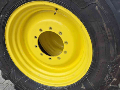 Wielen, Banden, Velgen & Afstandsringen Alliance 480/70R30 AgriStar II 21mm op JOHN DEERE velg