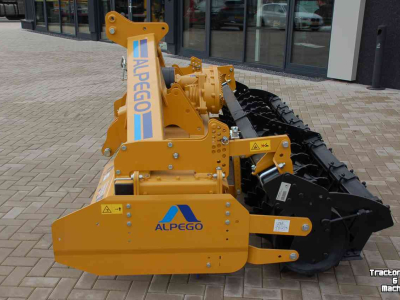 Rotorkopeg Alpego Rmax-300 met PK6R pakkerwals