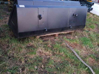 Voorladerbak ATMP Voorladerbak  / grondbak 1.8 mtr