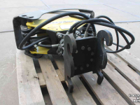 Hydraulische grijpers Bazzoli Icar Bazzoli IB200 bomengrijper bomentang takkenknijper CW05
