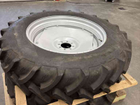 Wielen, Banden, Velgen & Afstandsringen Alliance 420/85R38 en 340/85R28 Alliance Farmpro