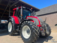 Tractor / Trekker Valtra N142 Direct tractor