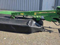 Maaier John Deere 331