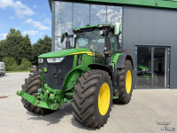 Tractor / Trekker John Deere 7R 270