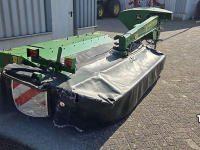 Maaier John Deere 331