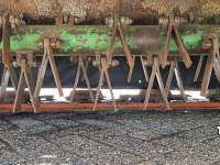 Maaier John Deere 331