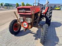 Tractor / Trekker Massey Ferguson 130 Tractor