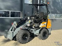 Shovel / Wiellader / Kniklader Giant G2300 X-tra HD