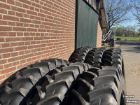 Wielen, Banden, Velgen & Afstandsringen Michelin 380/90R46