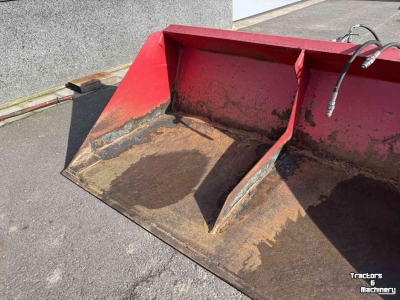 Laadbak / Grondbak Wifo MO 180