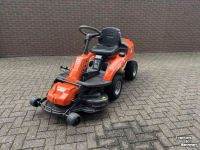 Zitmaaier Husqvarna R213C