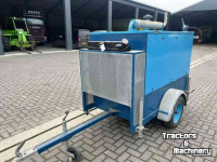 Stationare motor/pomp set  onderstel geluid gedempt , MWM 3 cilinder