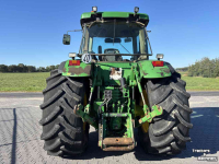 Tractor / Trekker John Deere 8110