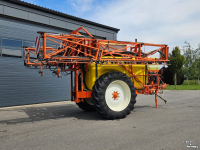 Gedragen Veldspuit Douven NEVELSPUIT 3400 Ltr Veldspuit - 27mtr