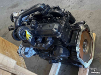 Gebruikte onderdelen van tractoren New Holland complete Nieuwe New Holland / FIAT / IVECO motor 8045 -25 met TURB0 100pk 4cil