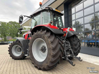 Tractor / Trekker Massey Ferguson 6S.180 Efficiënt Dyna-VT
