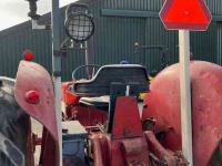 Compact tractor International 624  Agriomatic