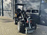 Shovel / Wiellader / Kniklader Giant G2500 X-xtra HD
