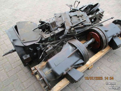 Gebruikte onderdelen van tractoren Case-IH 956 /1056
