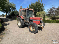 Tractor / Trekker Case-IH 845
