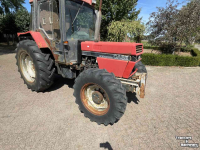 Tractor / Trekker Case-IH 845