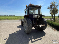 Tractor / Trekker Case-IH 845